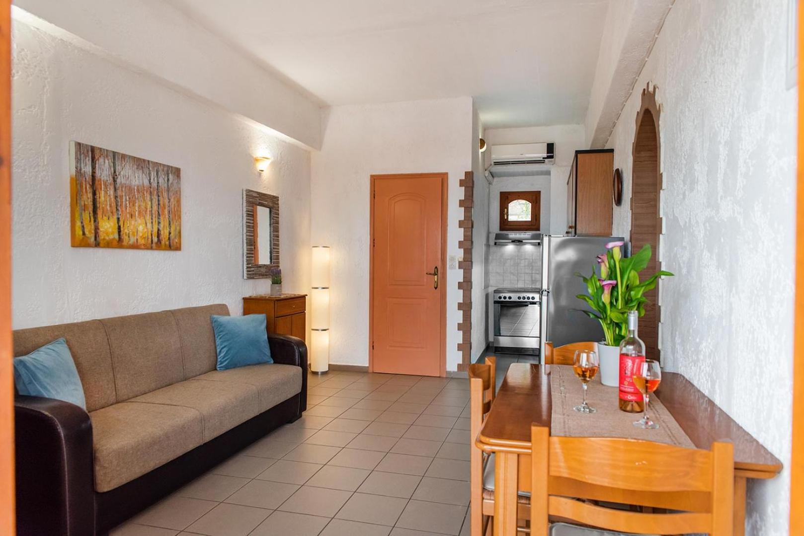 Apartment with Sea View,1685078168:JPEG