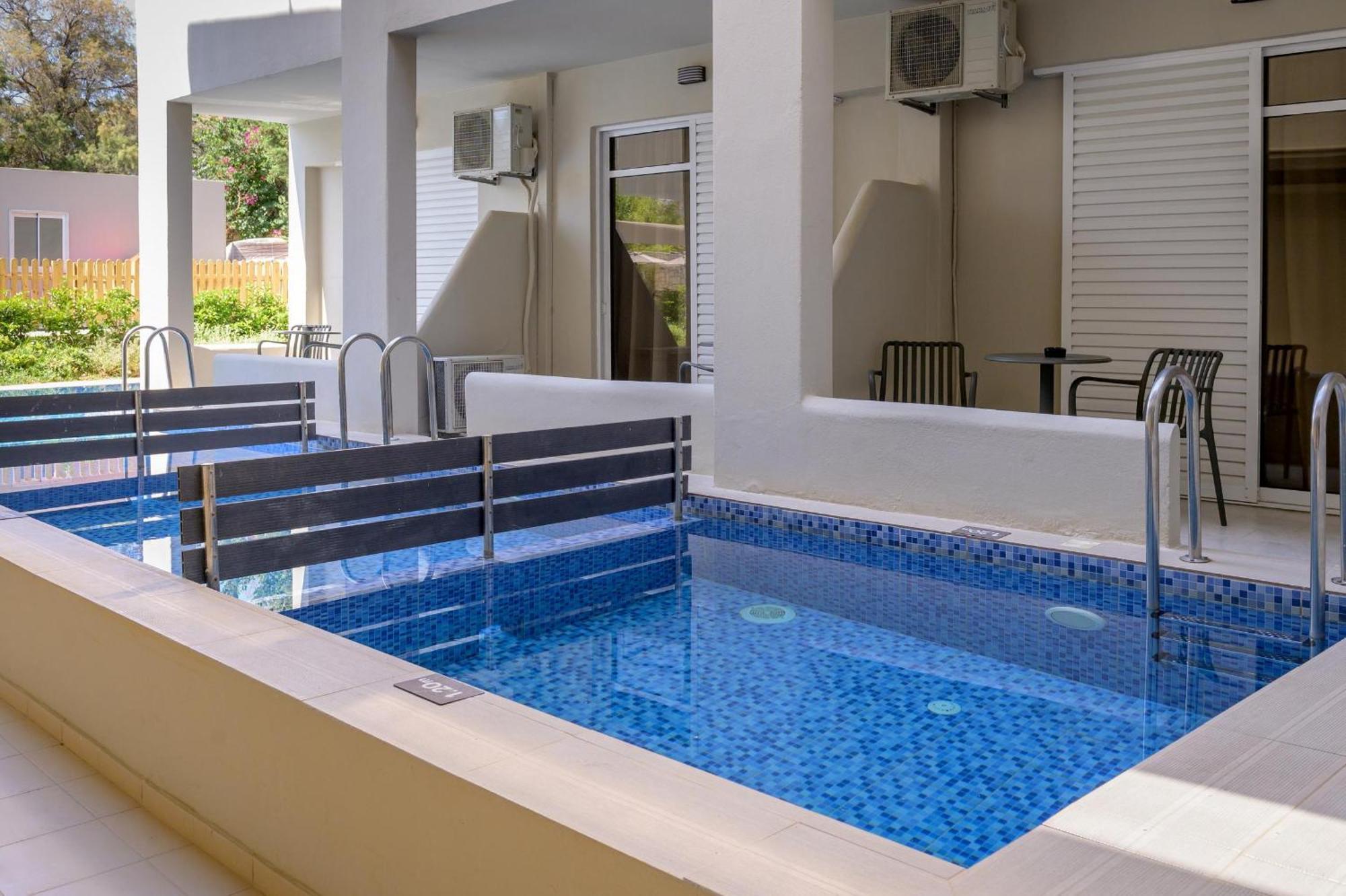 Superior Double Room Private Pool