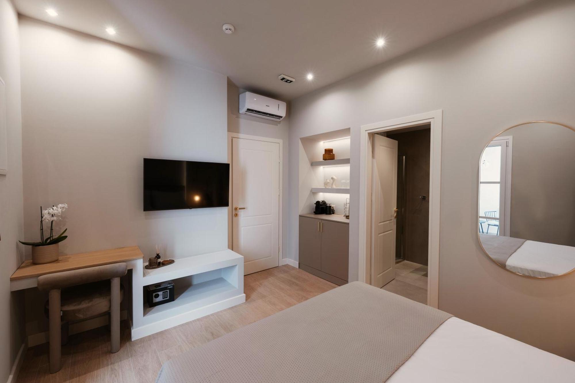 Double Room Terrace,1691853218:JPEG