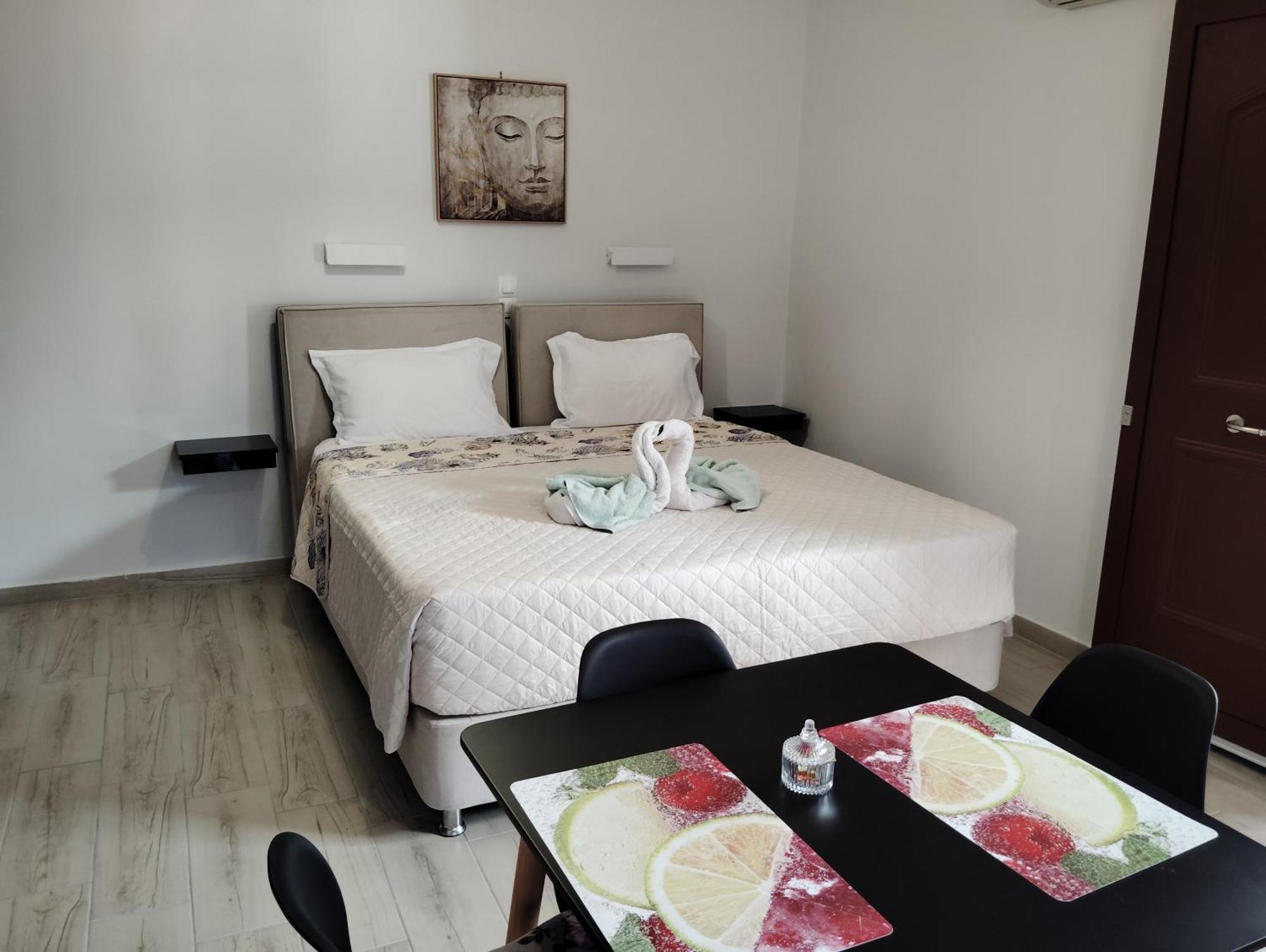 Double Room Garden View
