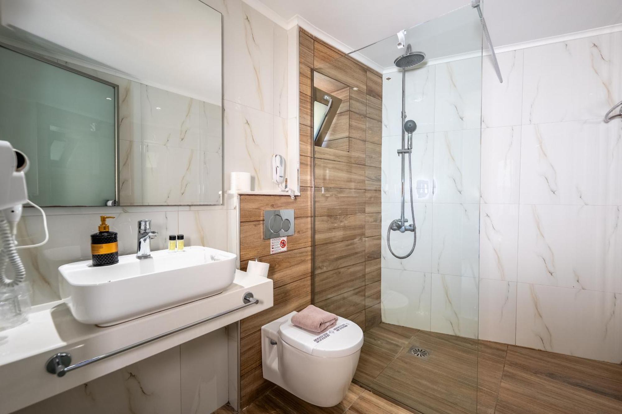 Double or Twin Room
