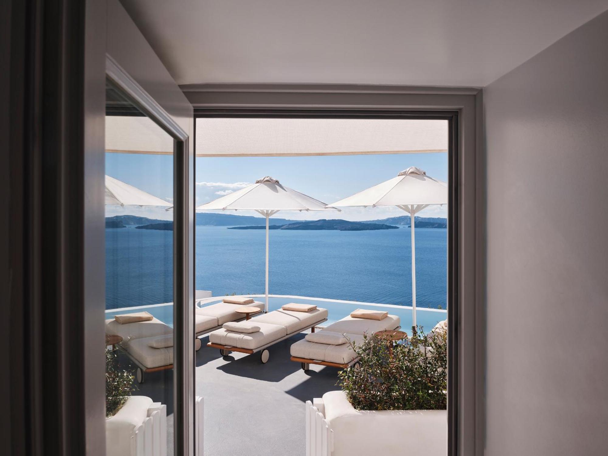 Deluxe Suite with Caldera View,1731473911:JPEG