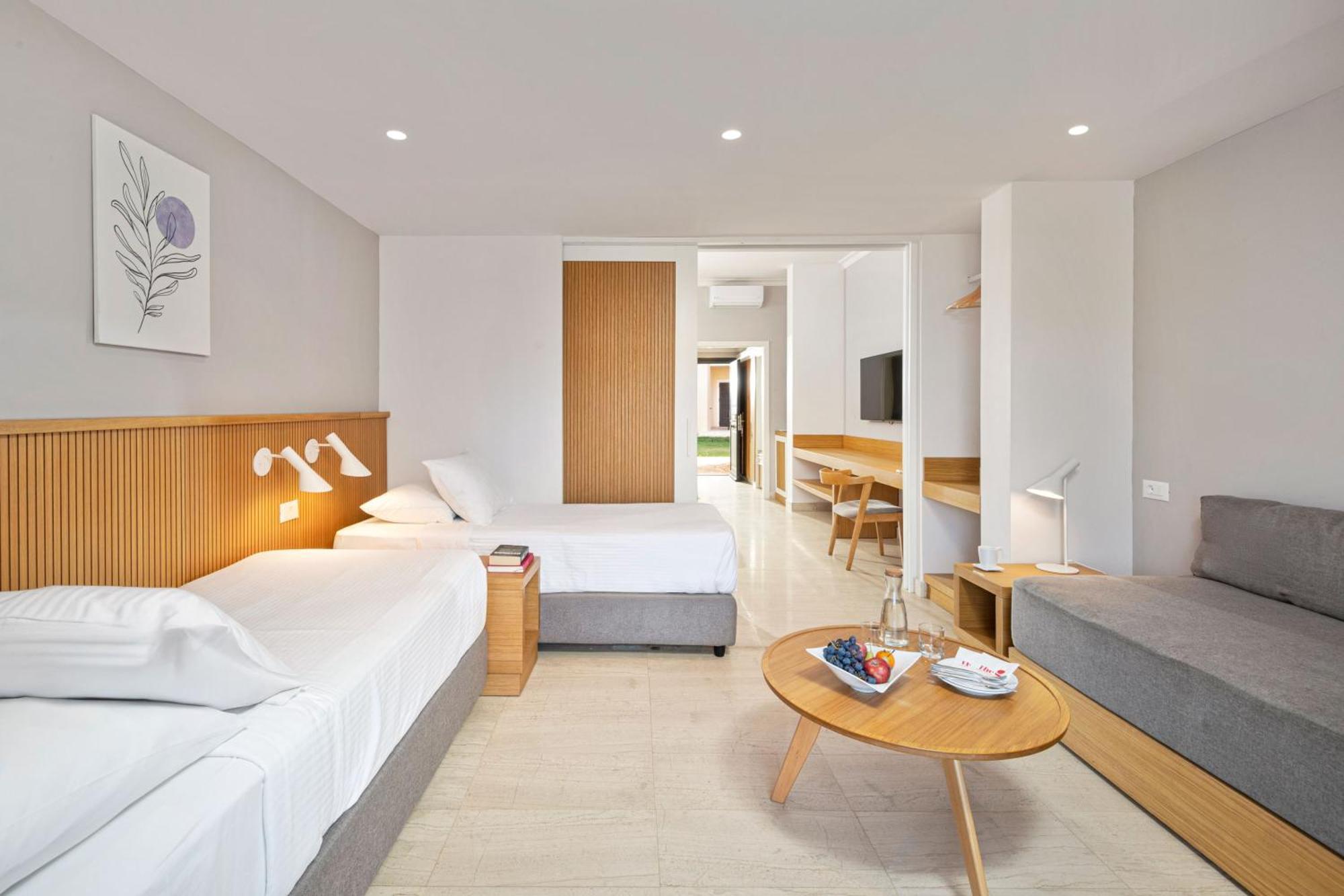 Family Room With Sharing Pool,1731616656:JPEG