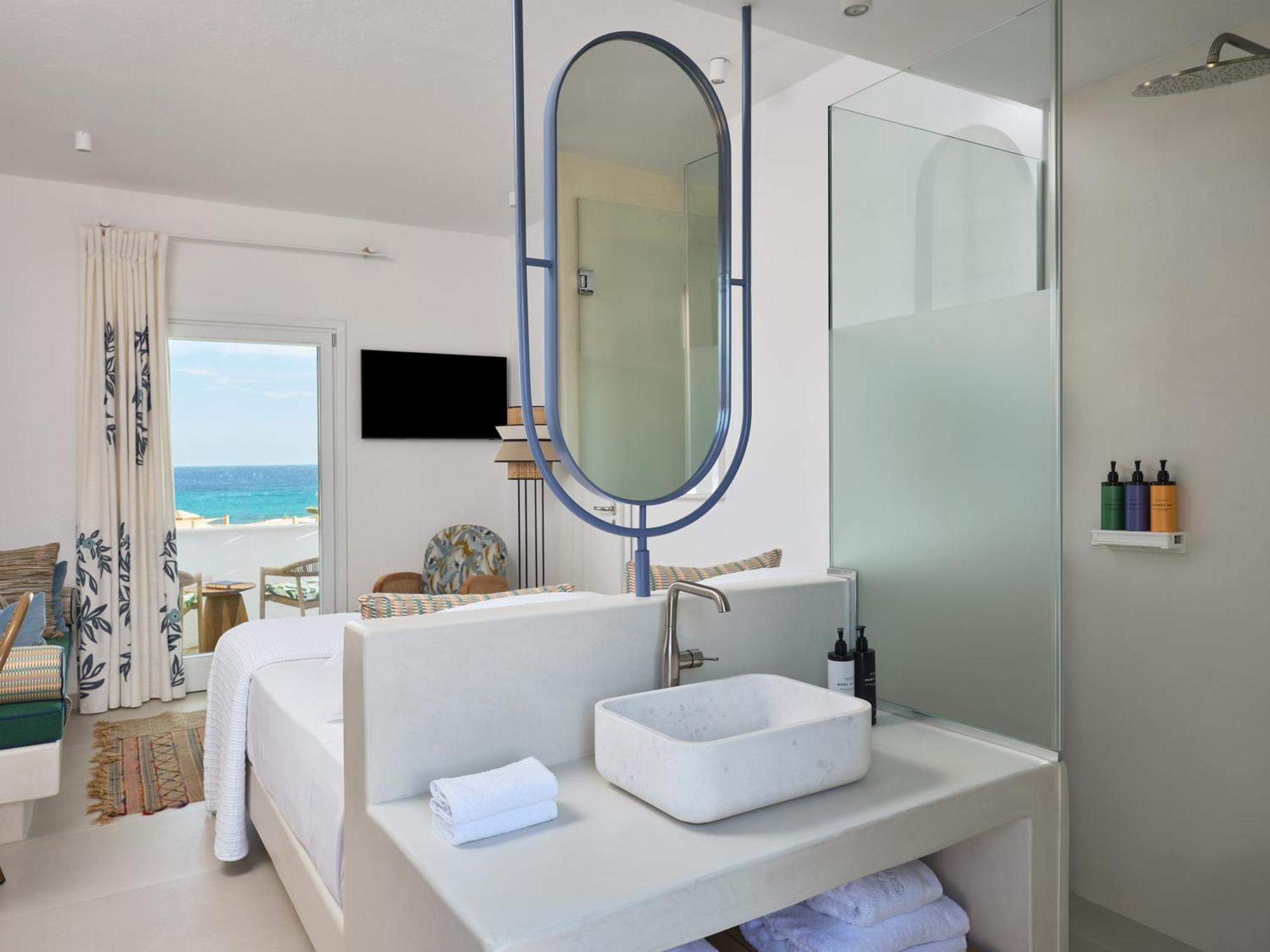 Superior Room with Sea View,1742594225:JPEG