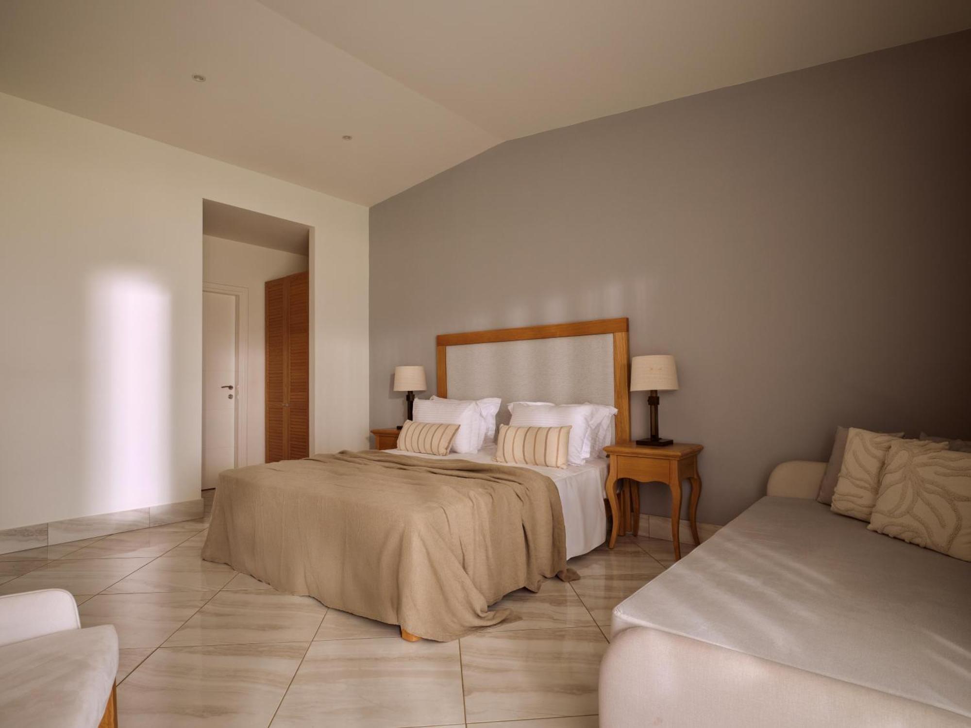 Premium Bungalow am Wasser