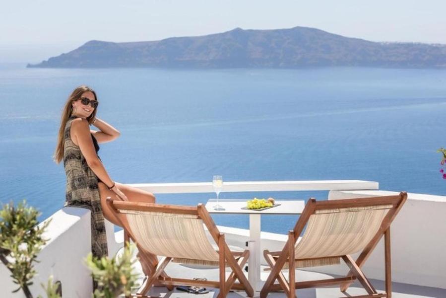 Luxury Cave Suite with Caldera and Sea View,1756504358:JPEG