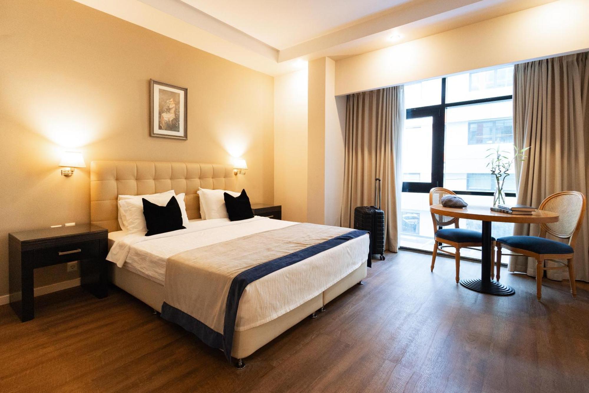 Twin Room with Sofa Bed,1756436003:JPEG