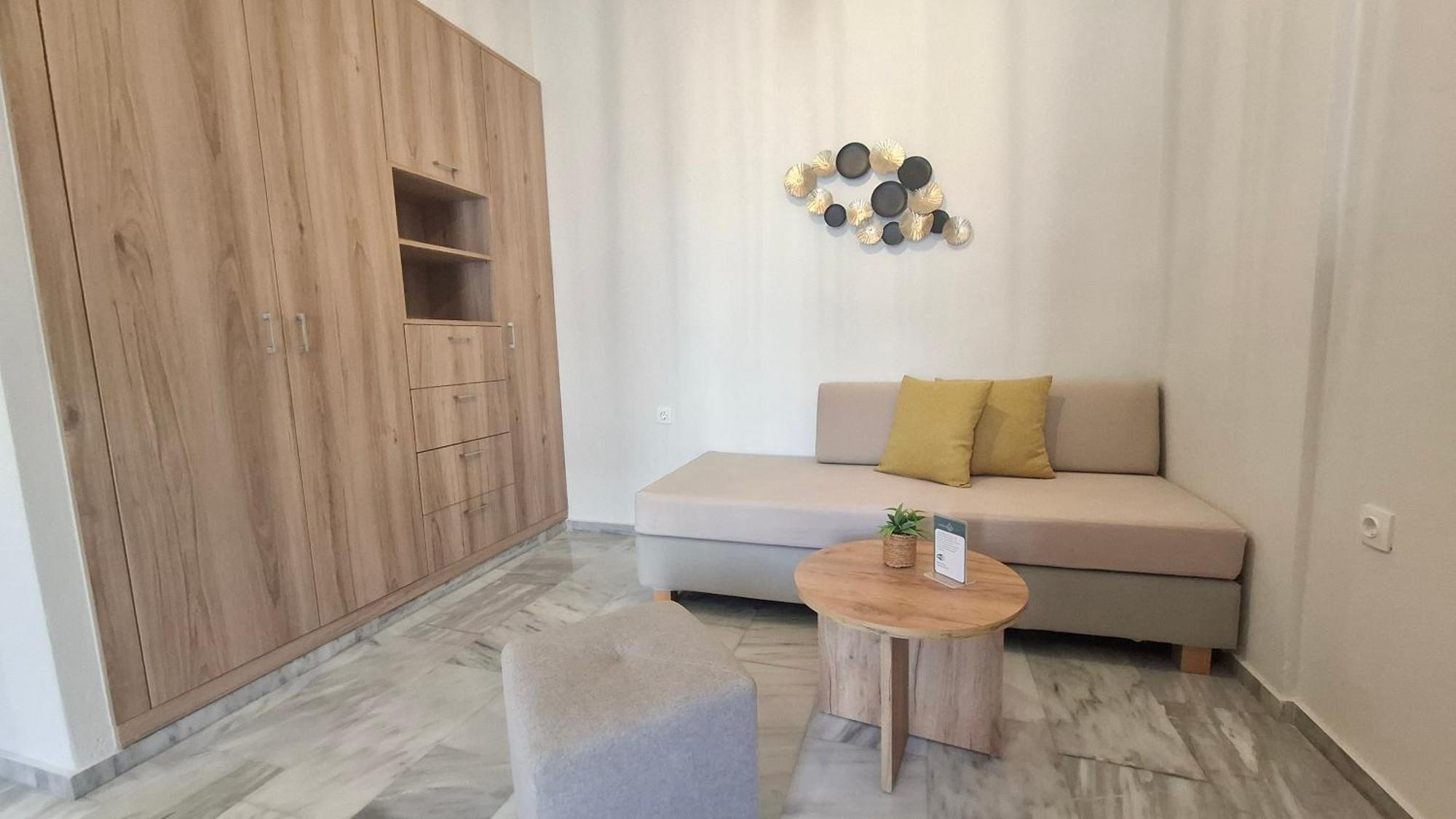 One-Bedroom Apartment Double Bed or Garden View