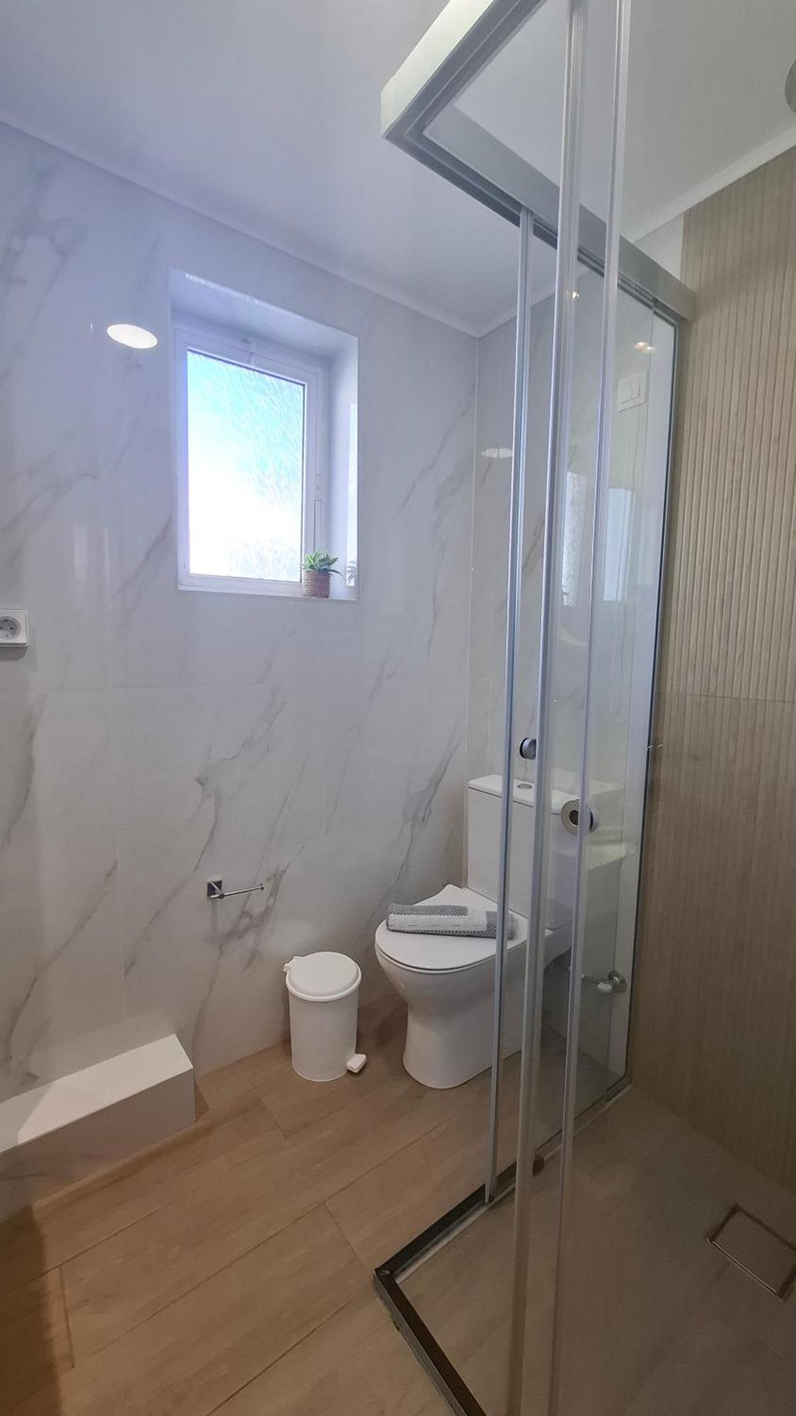 One-Bedroom Apartment Double Bed or Garden View