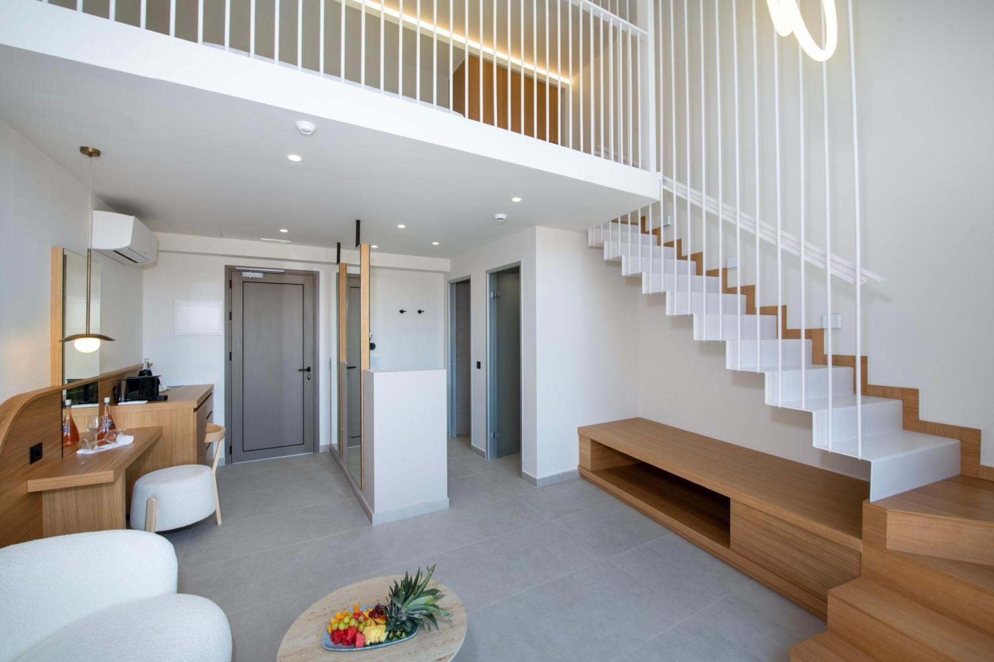 Horizon Maisonette Pool View