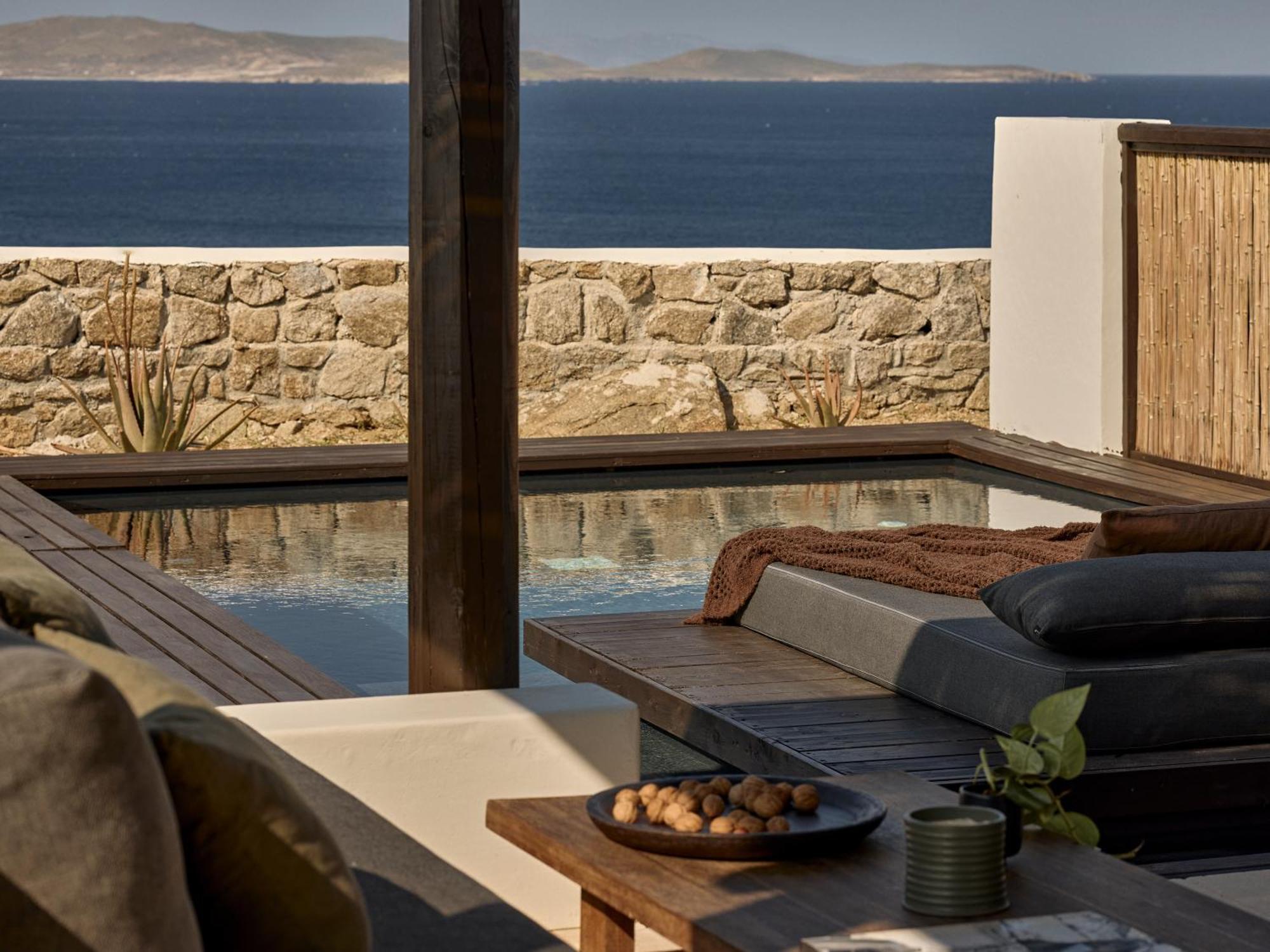 Junior Suite Private Pool & Sea View