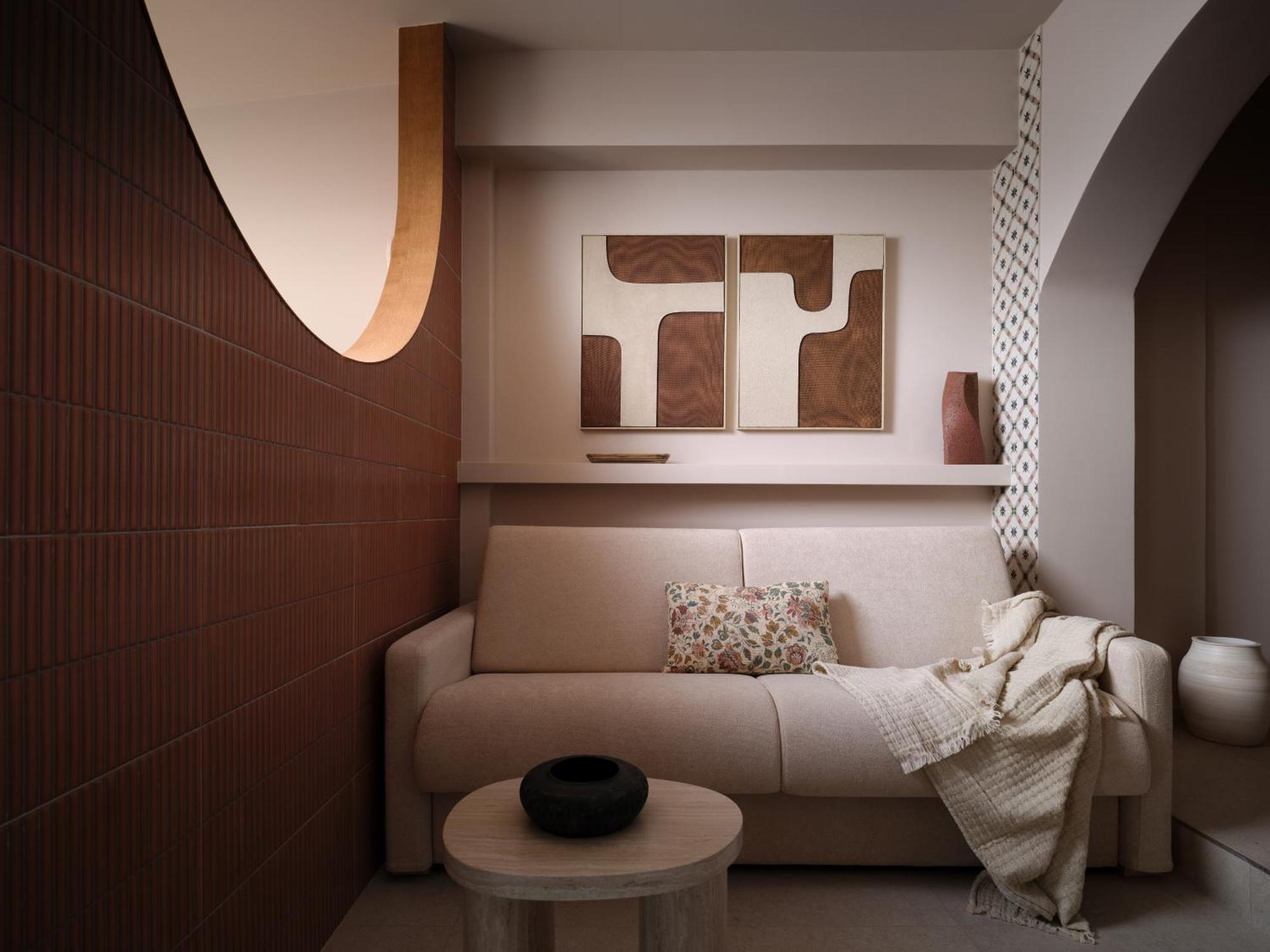 Deluxe Seafront Suite