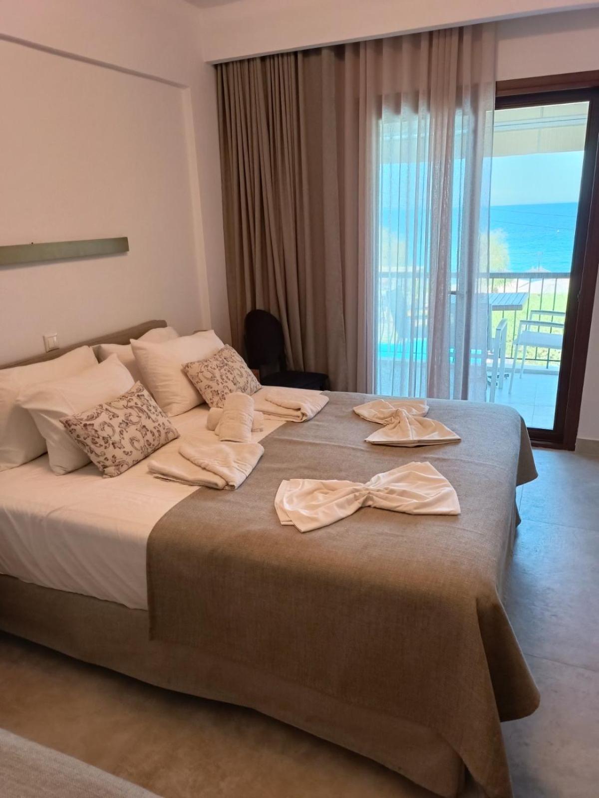 Triple Room,1766239164:JPEG