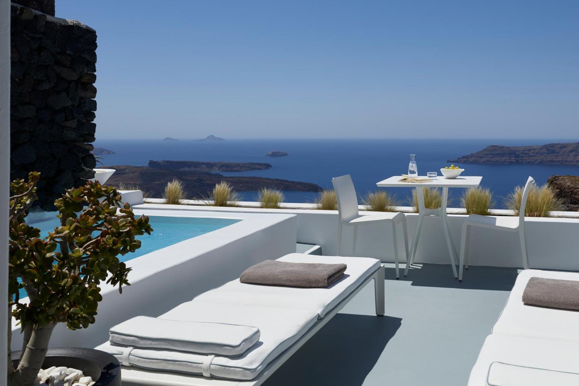 Deluxe Double Room Plunge Pool