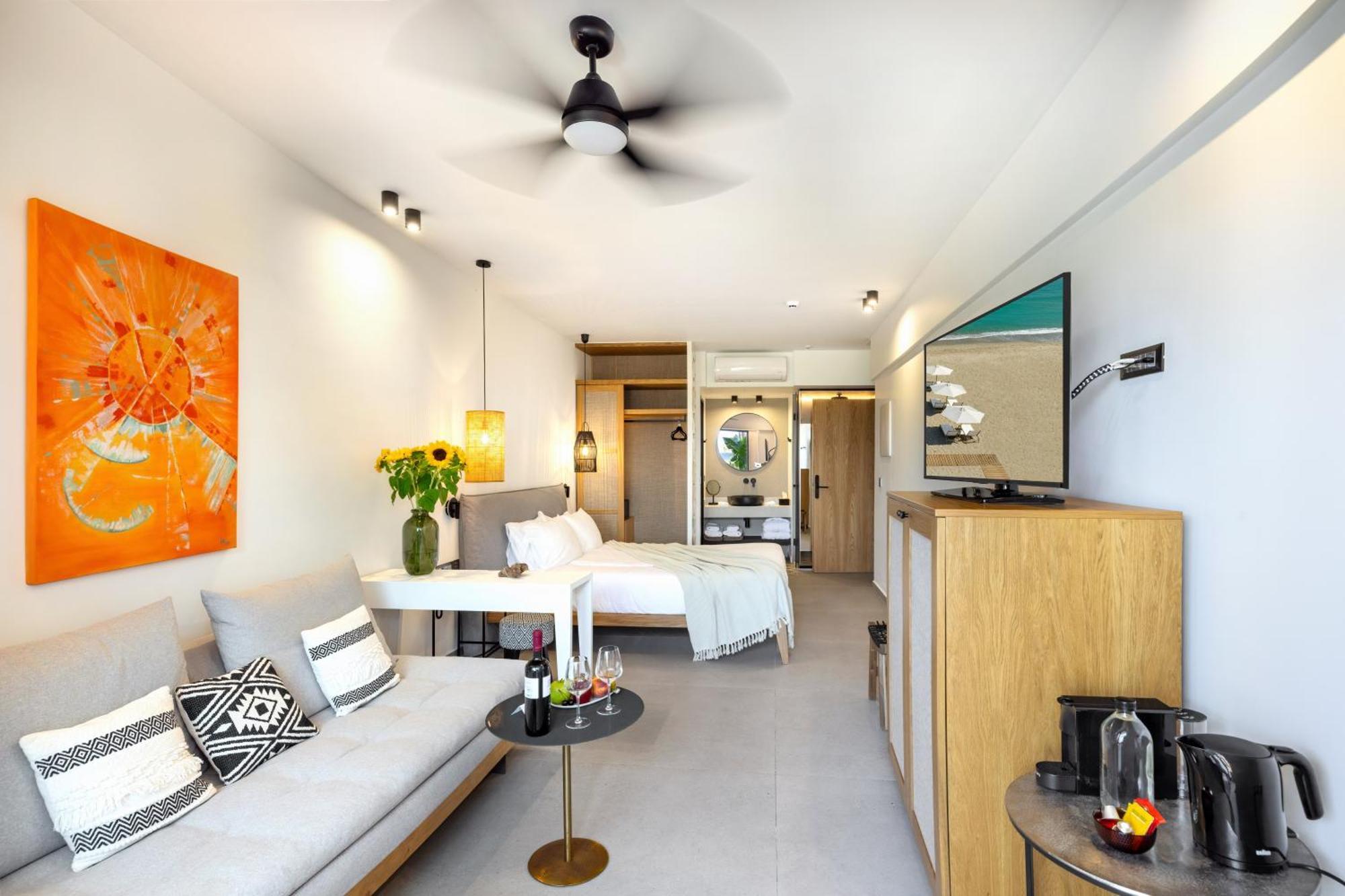 Comfort Suite Outdoor Whirlpool Sea View