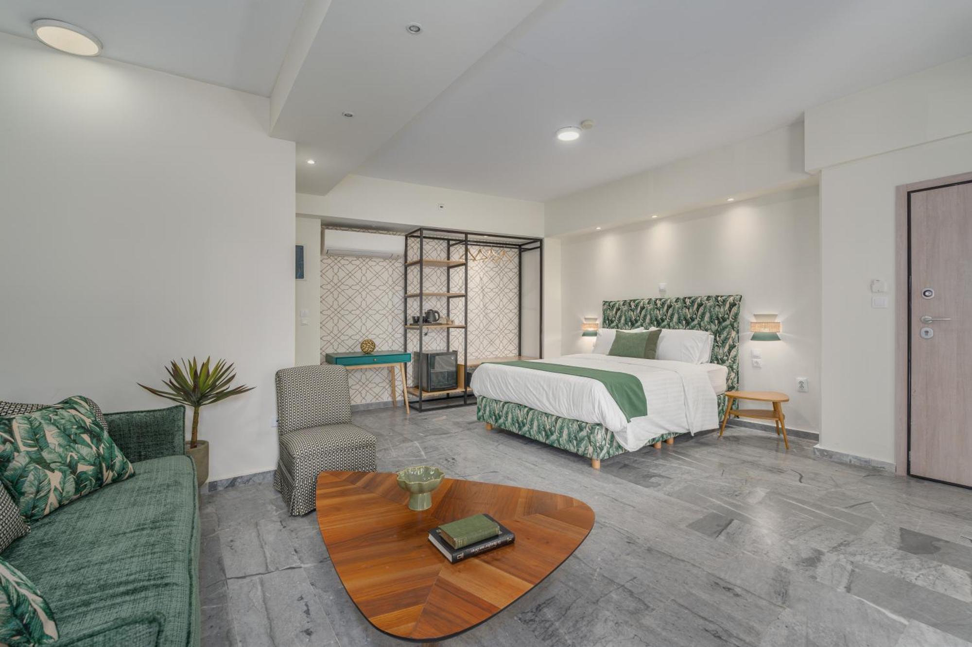 Two-Bedroom Suite Hot Tub