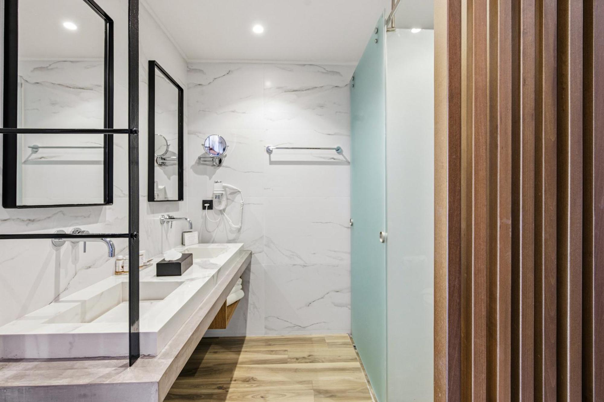Superior Deluxe Triple Room