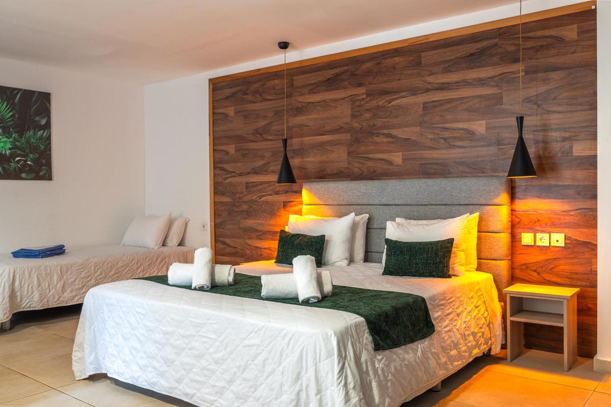 Suite with Private Jacuzzi