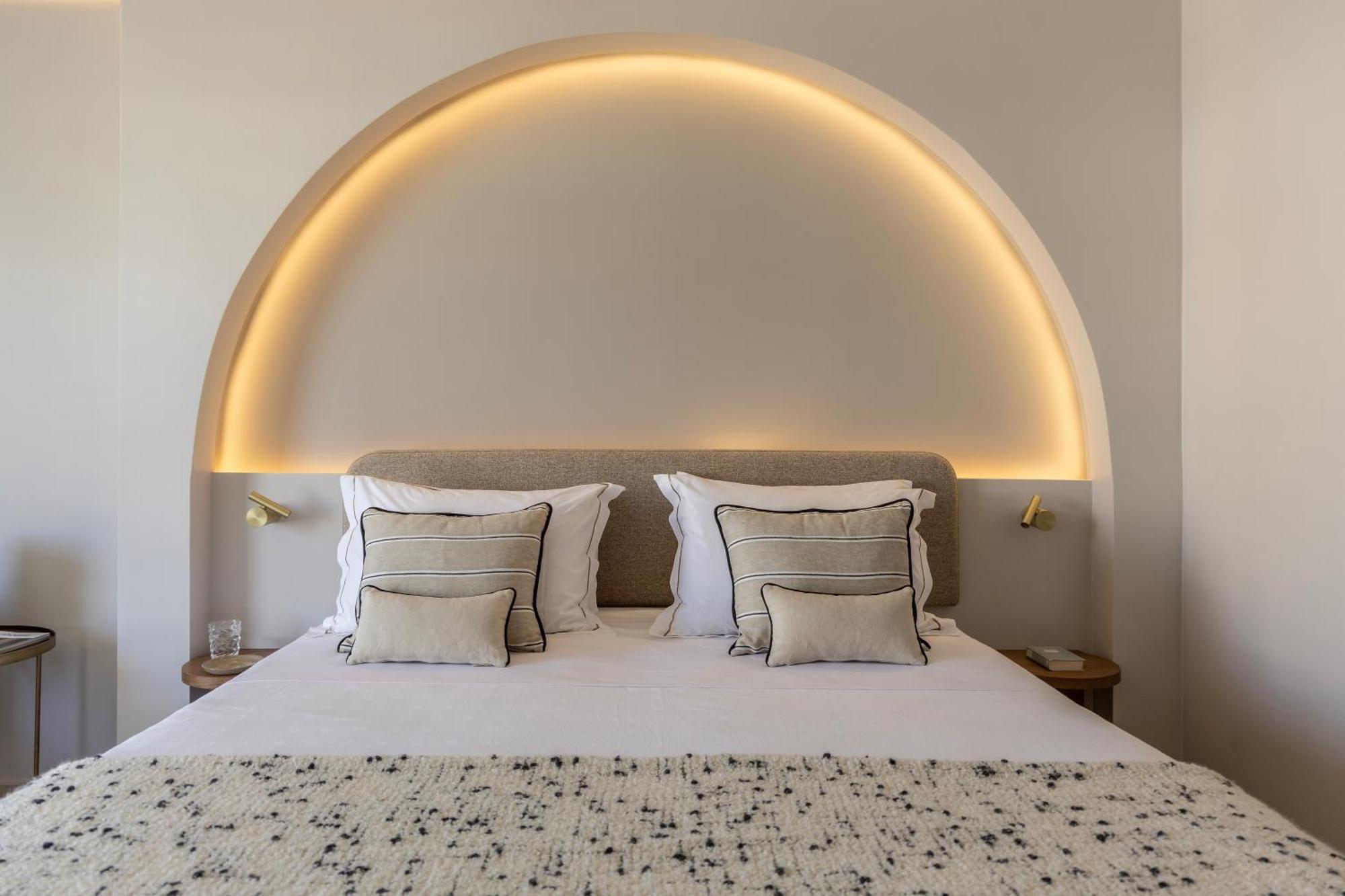 Deluxe Double Room with Shower