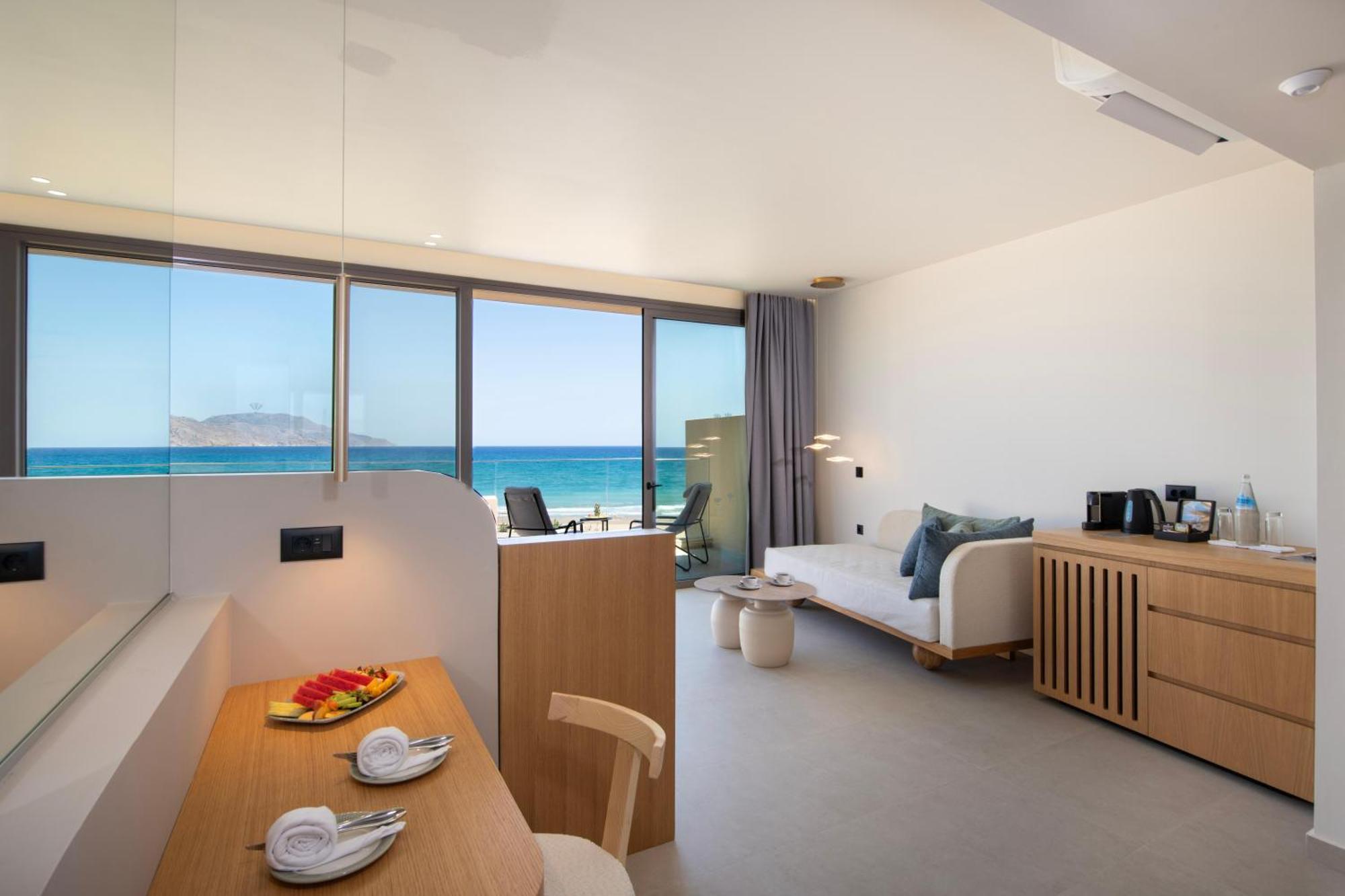 Sky Junior Suite Sea View