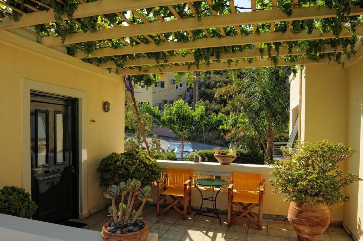 1-Bedroom Family Apartment Sea view