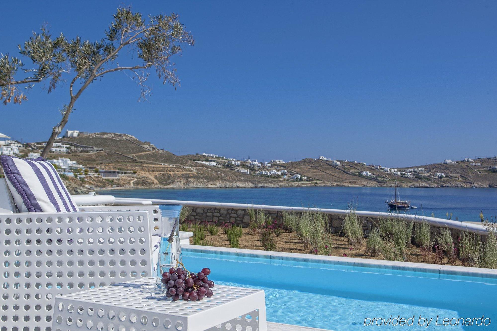 De.Light Suite with Private Pool