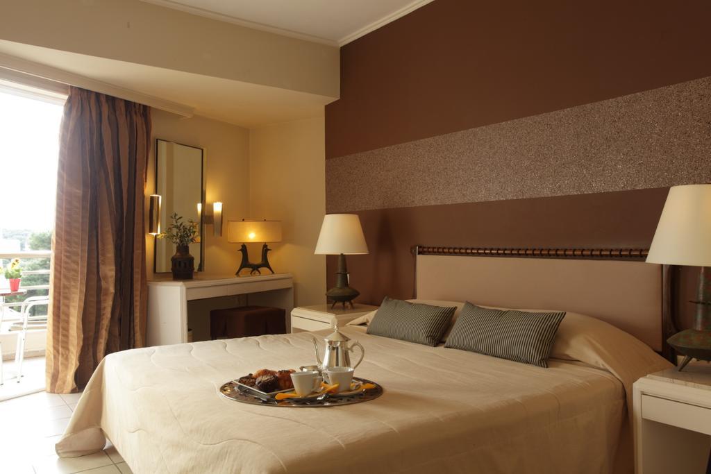 Double or Twin Room with Sea View,215487239:JPEG