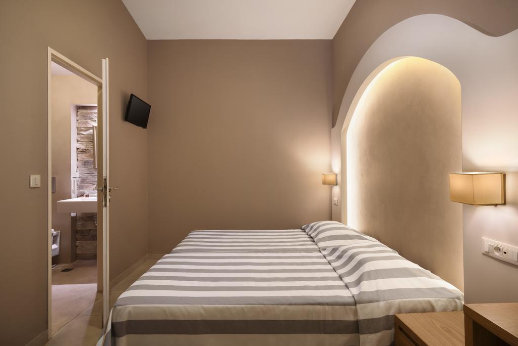 Small Twin Room