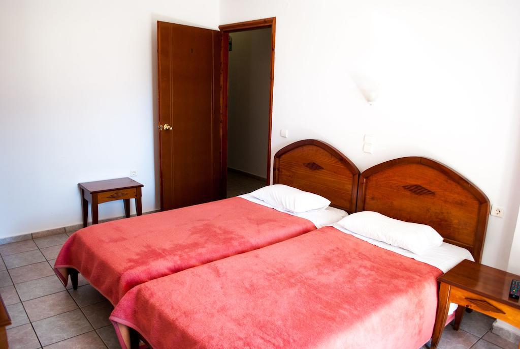 Double or Twin Room with Mountain View,235294933:JPEG