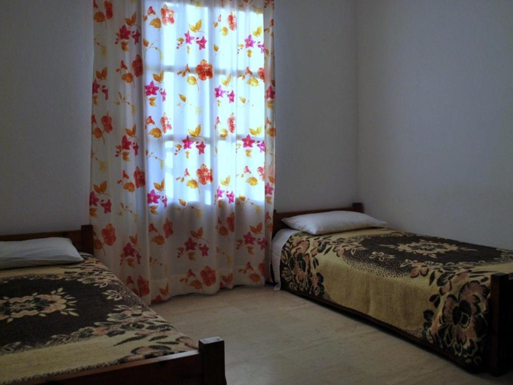 Apartment (3-4 Adults)
