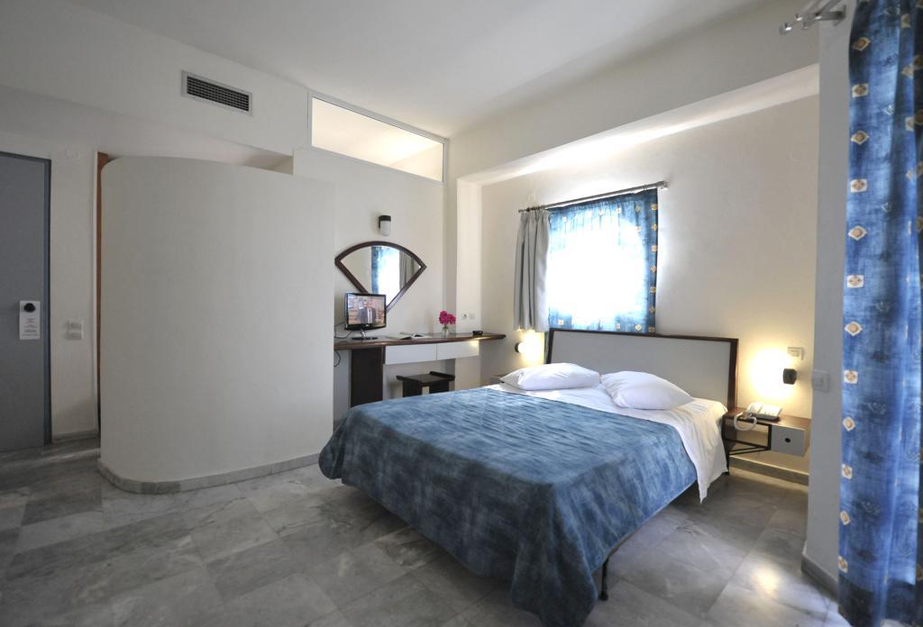 Double Room with Garden View,256824429:JPEG