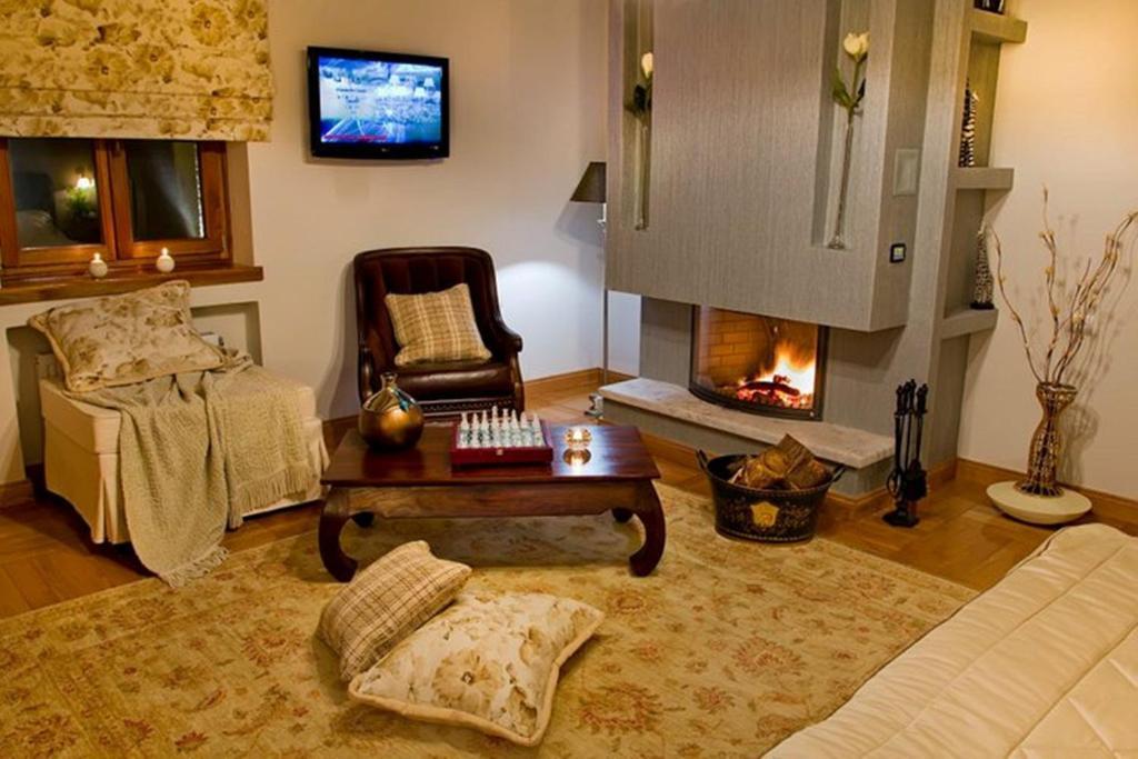 Luxury Suite