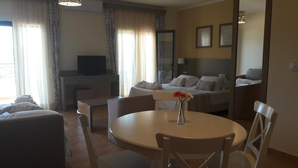 Studio Apartment Sea View