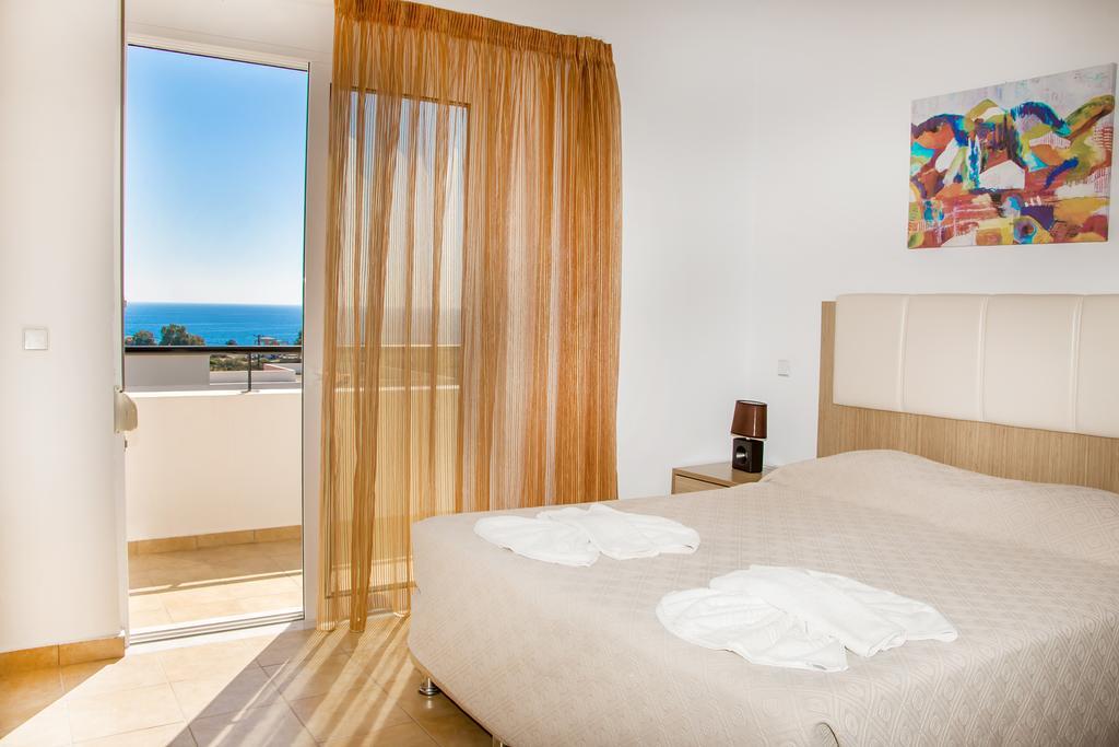 Villa mit 2 Schlafzimmern und privatem Pool