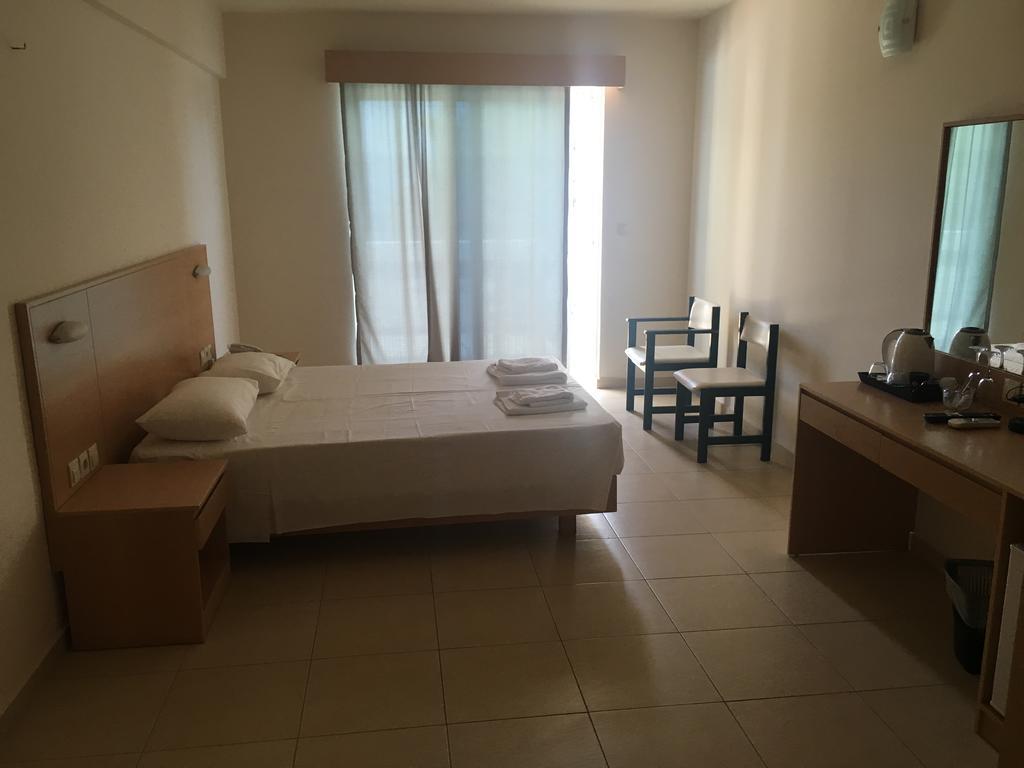 Zweibettzimmer mit Meerblick