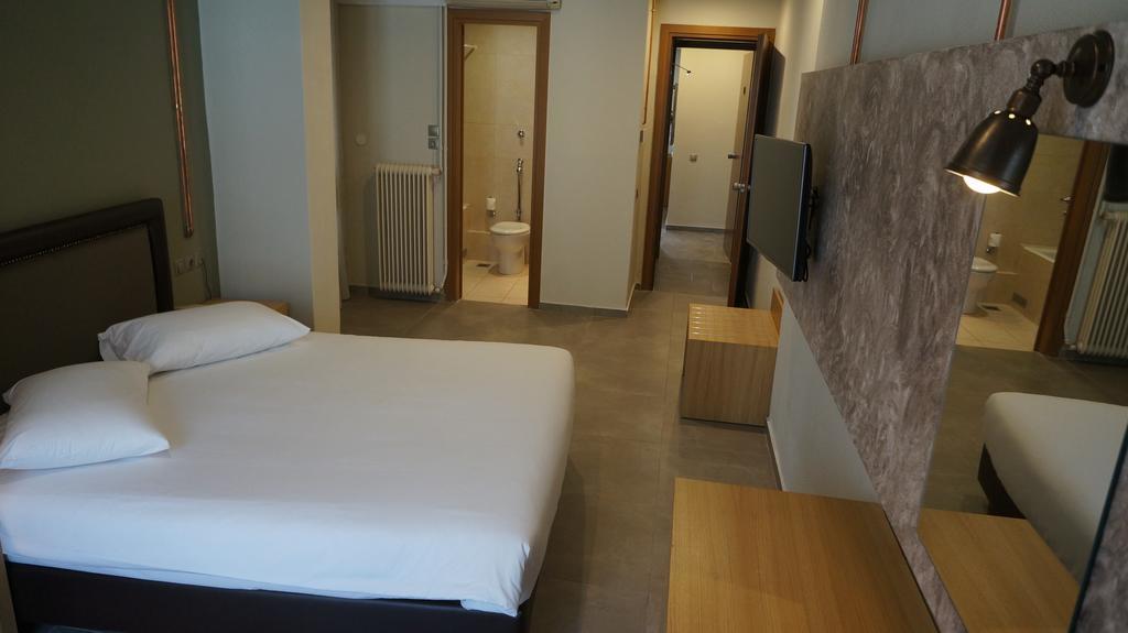 Connecting Room with Sea View (2-5 Adults),932548693:JPEG