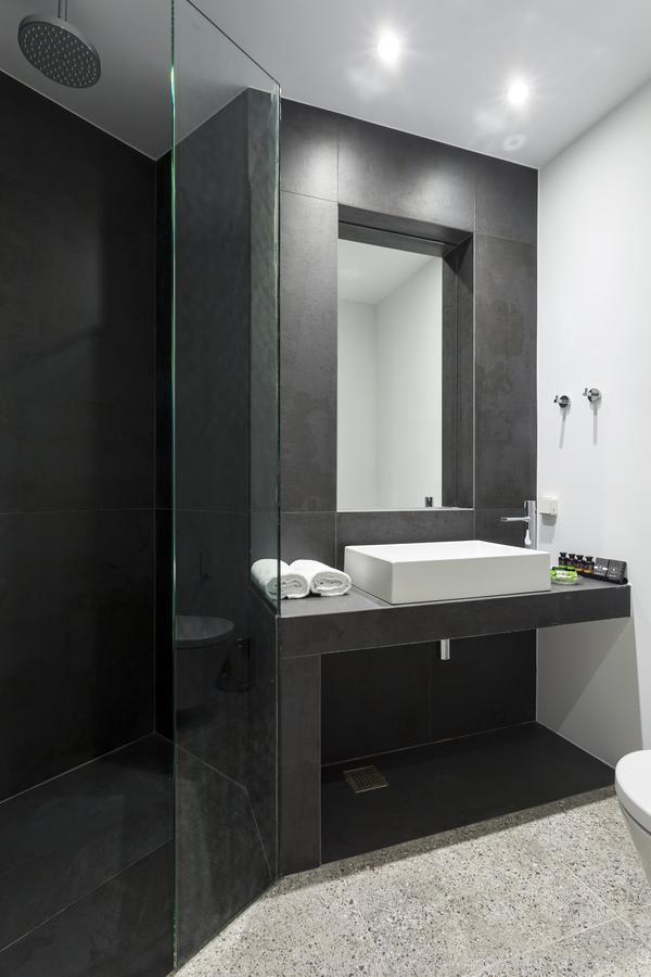 Master Suite,1121766552:JPEG