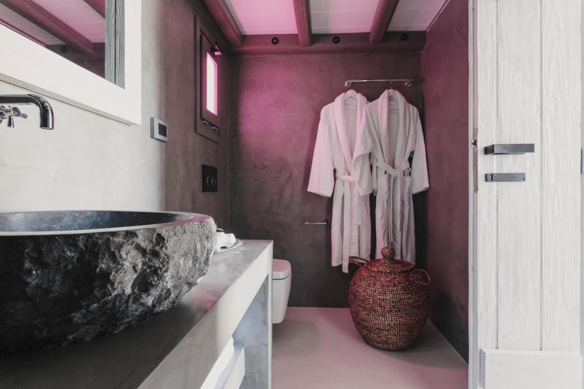 Loft Suite With Sharing Pool,1162630431:JPEG