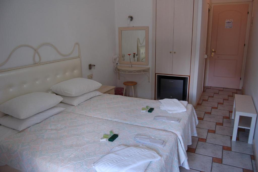 Double or Twin Room 1,60452275:JPEG