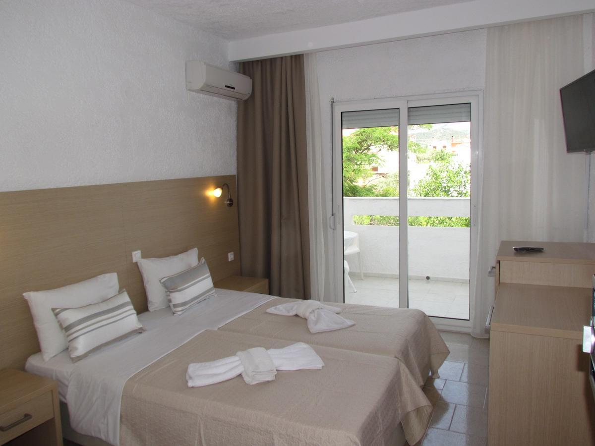 Cameră twin cu balcon