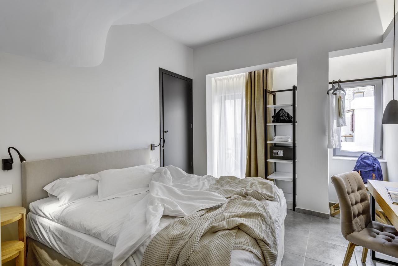 Deluxe Double Room Street View