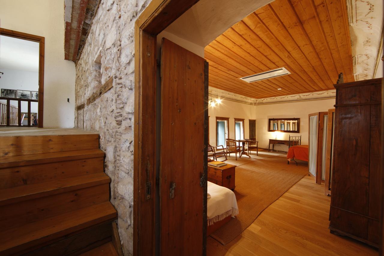 Virani Suite with Garden View