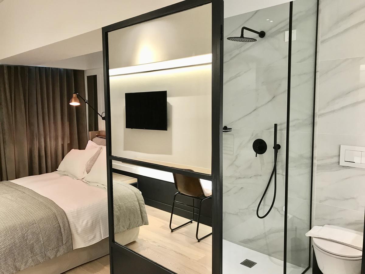 Cosy Double Room Street View