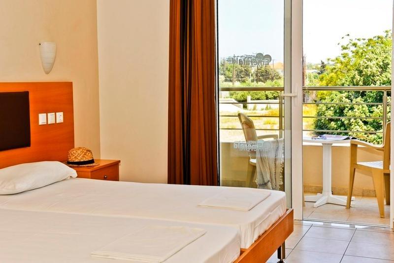 Deluxe Studio,65047855:JPEG