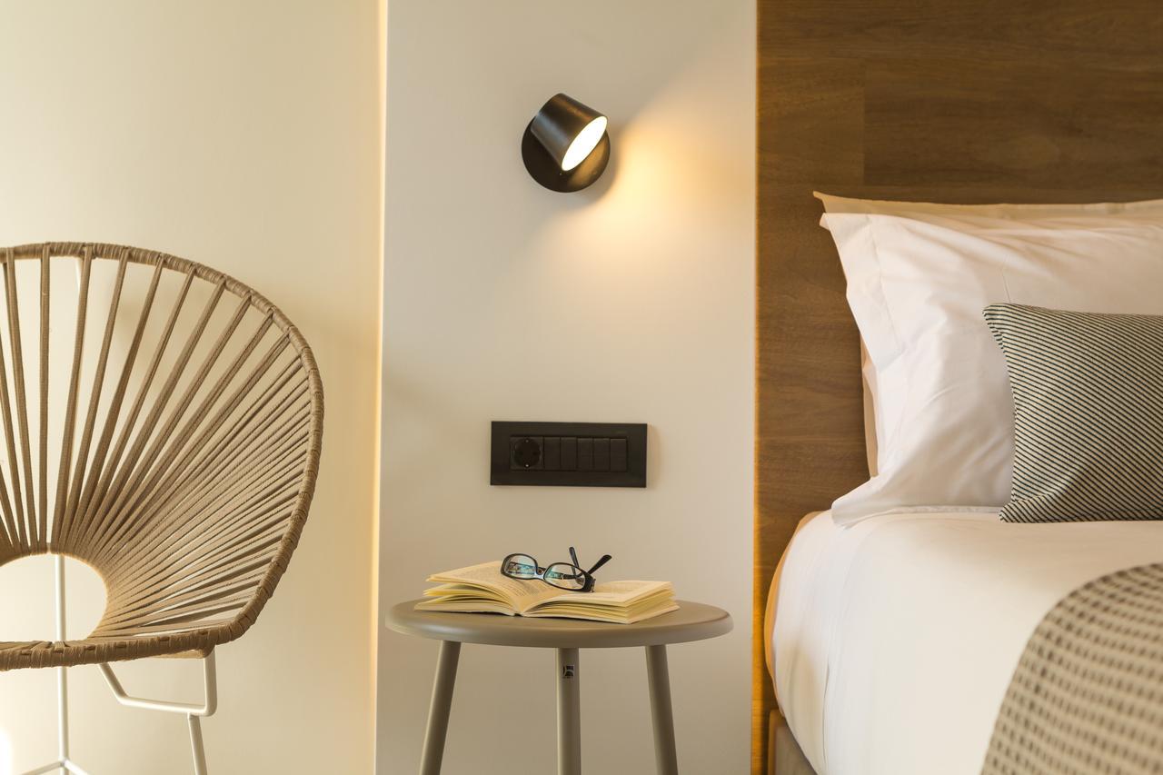 Deluxe Triple Room - No Sea View,933382294:JPEG