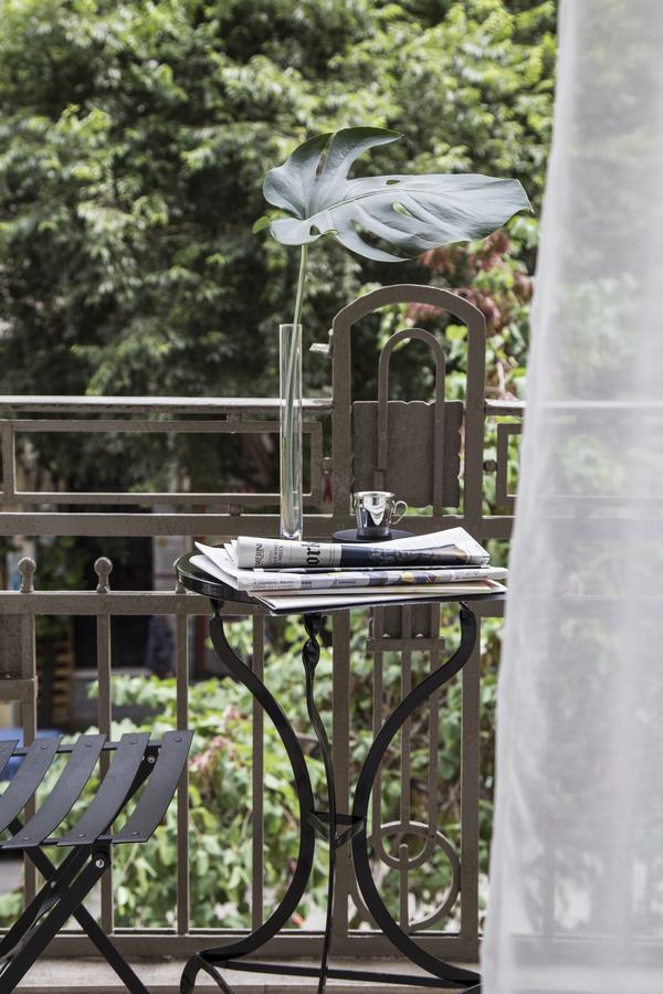 Family Room,1005764140:JPEG