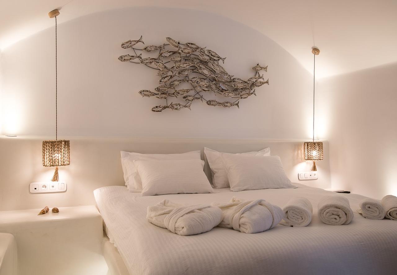 Honeymoon Suite with Private Pool,664937706:JPEG