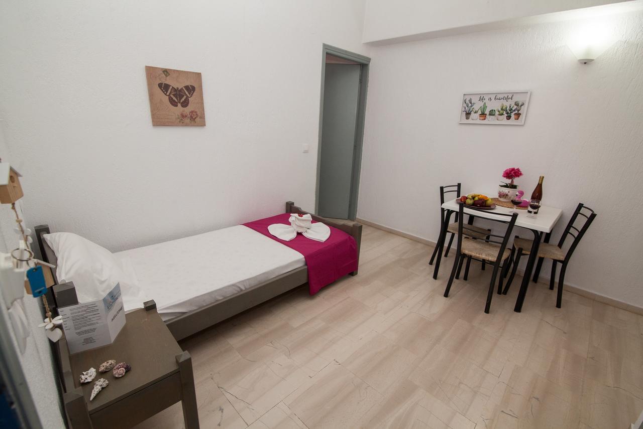One-Bedroom Apartment (3 Adults),663984120:JPEG