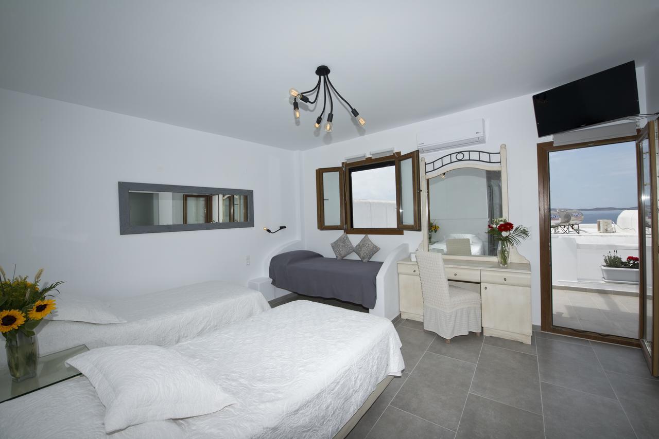 Triple Room with Side Sea View