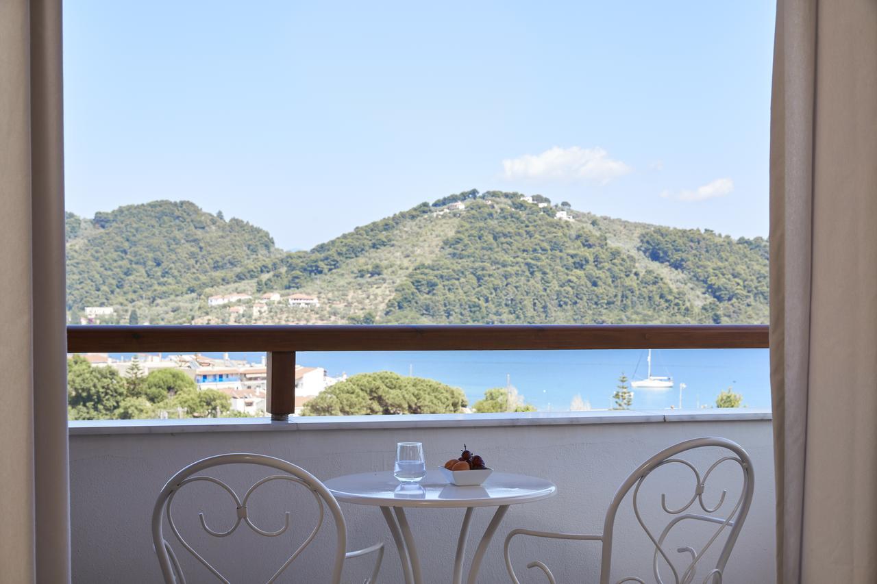 Skiathos Living Μονάδα 3 Υπνοδωματίων με θέα στη Θάλασσα
